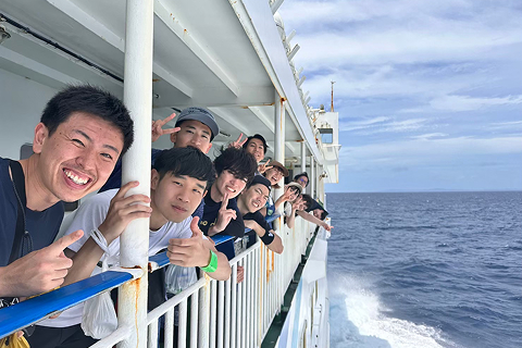 定期船で博多へ