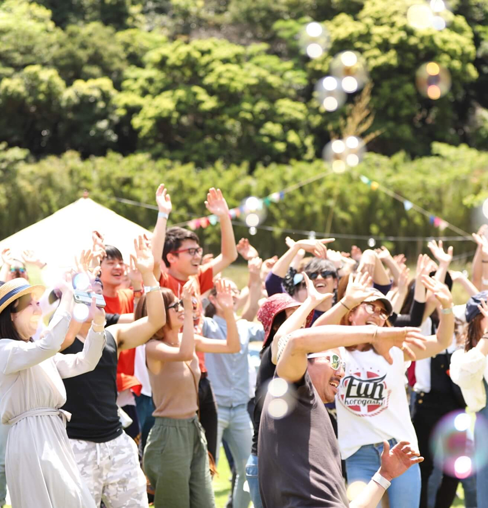 MUJINTO cinema CAMP